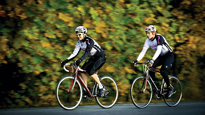 cycling couple ivy