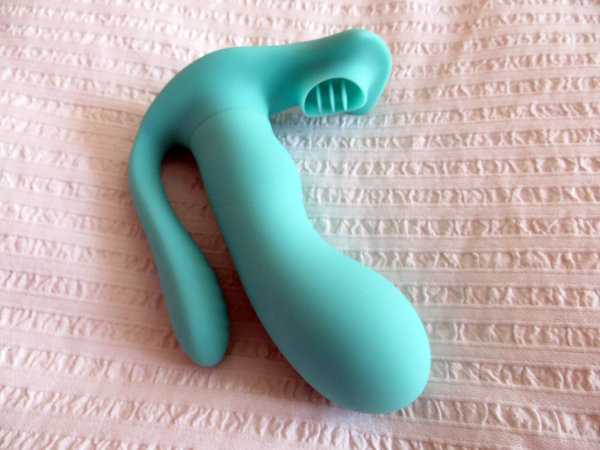 Tongue Mermaid Vibrator 3